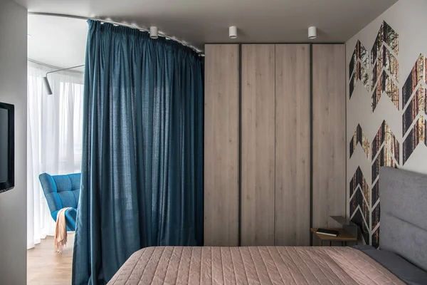 Спальня в современном стиле — стоковое фото