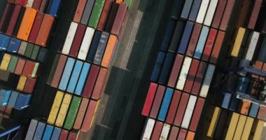 Birçok kapları ile depo