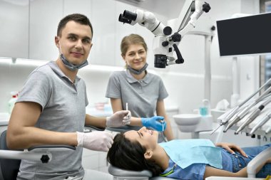 Diş Kliniği Pretty WOMANS diş tedavisi