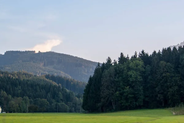 Táj kép Gmunden közelében Ausztriában — Stock Fotó