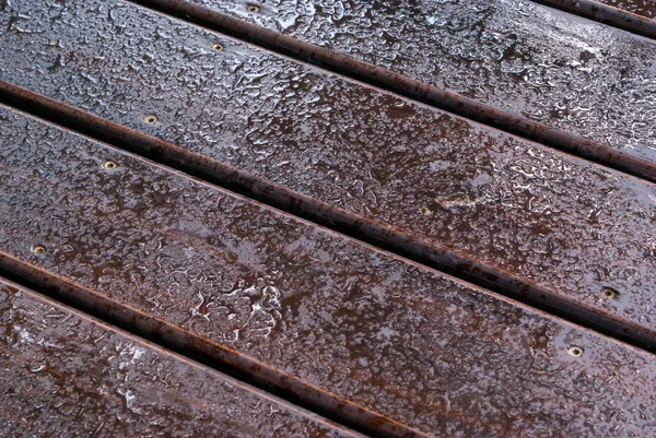 Textura de madera húmeda Fotos de stock libres de derechos