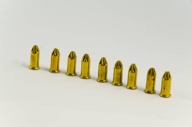 22. mühimmat silah beyaz arka plan üzerinde başlatmak için 