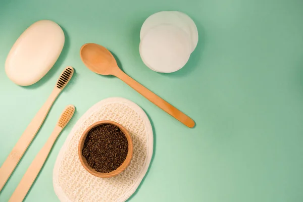 Aromas Cosméticos Para Cuerpo Sobre Fondo Menta Residuos Cero — Foto de Stock