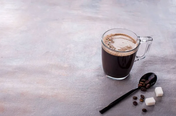 Bardakta Mis Kokulu Kahve Kahve Aroması Şeker Küpleri Kahve Çekirdekleri — Stok fotoğraf