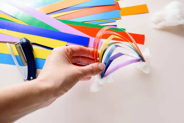 Instruções Passo Passo Para Criar Arco Íris Papel Colorido Criatividade — Fotografia de Stock