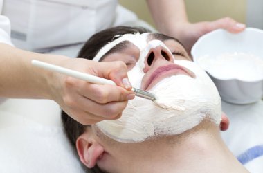 adam maske kozmetik prosedür