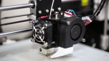 yelement tasarım çalışma 3d yazıcı mekanizması