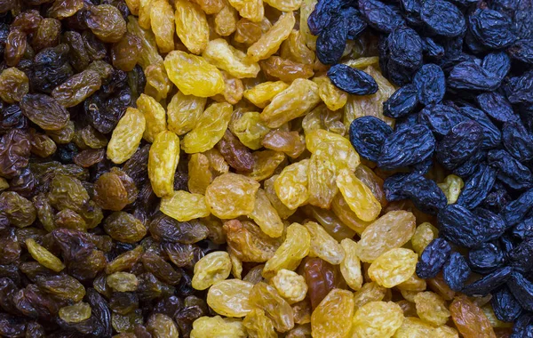 Background dried raisin grapes