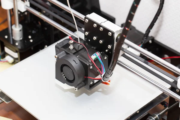 3D-Druckermechanismus arbeitet yelement design — Stockfoto