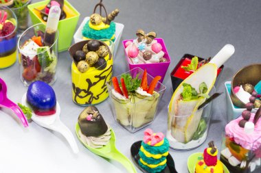 Tatlılar Mini kanepeler 