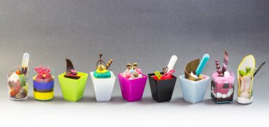 Mini Tatlılar ve et kanepeler sebze snacks