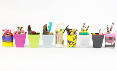 Mini Tatlılar ve et kanepeler sebze