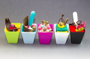 Mini Tatlılar ve et kanepeler sebze 