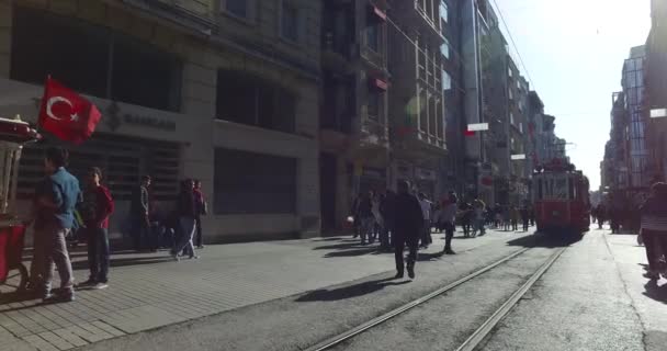 Istiklal Caddesi Yaya Caddesi kentin — Stok video