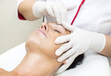 sürecin masaj ve Cilt Bakımı 