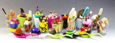 Mini Tatlılar ve et kanepeler sebze snacks