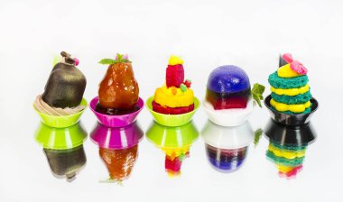 Mini Tatlılar ve et kanepeler sebze snacks