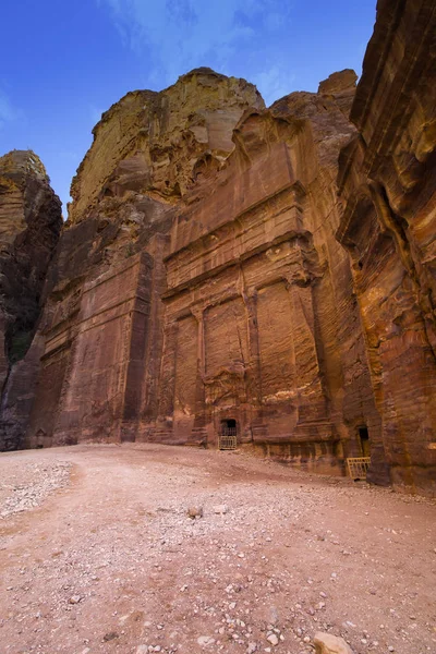 Cidade rochosa abandonada antiga de Petra — Fotografia de Stock