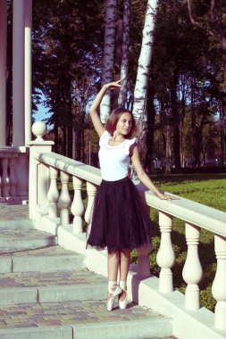 Kız bir balede devreye girer 