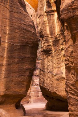 Antik kaya şehir Petra'dan terk 