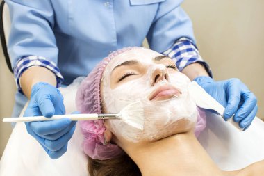 İşlem kozmetik maskesi masaj ve Cilt Bakımı 