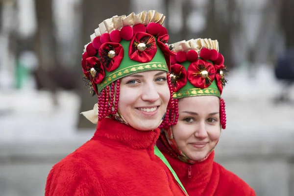 Raditional celebration carnival costume show in the town square — Stock Photo, Image