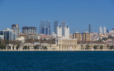 Haliç görünümünden kanal üzerinde Panoraması şehir pistleri 