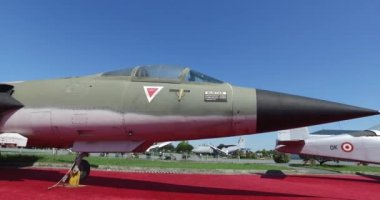  İstanbul Havacılık Müzesi askeri sivil uçak geniş bir koleksiyon ve aynı zamanda Türkiye'deki havacılık tarafından temsil edilir