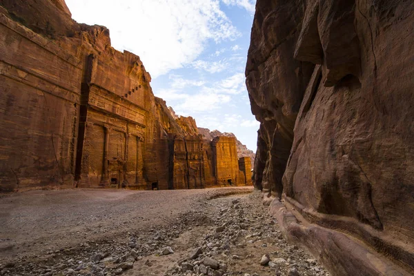 Cidade rochosa abandonada antiga de Petra — Fotografia de Stock