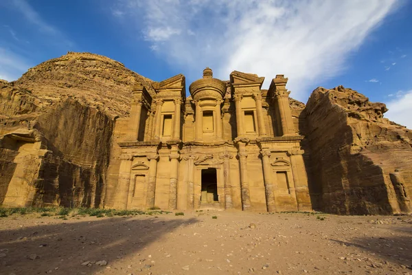 Antigua ciudad rocosa abandonada de Petra —  Fotos de Stock