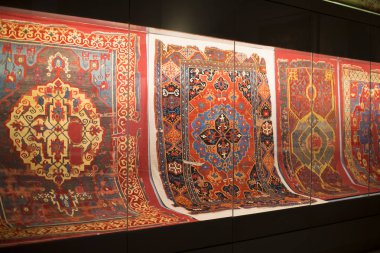 Istanbul 'un antik nadir halı Müzesi koleksiyonu