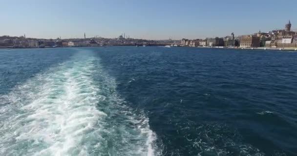 Panorama di vista dal Corno d'Oro sui pendii del canale Città — Video Stock