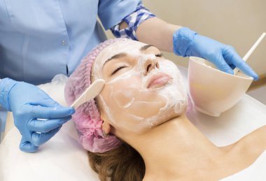 İşlem kozmetik maskesi masaj ve Cilt Bakımı 