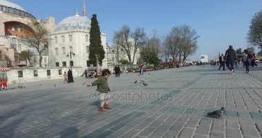 Sultanahmet Meydanı Istanbul'ziyaret turist için bir yer