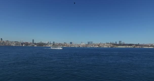 Panorama of view from the Golden Horn on the duct slopes City — Stock Video