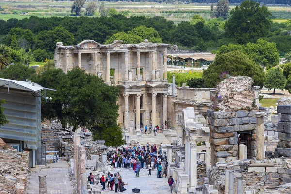 As ruínas da antiga cidade antiga de Éfeso — Fotografia de Stock