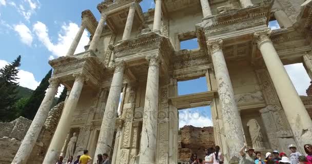 De ruïnes van de oude antieke stad Efeze — Stockvideo