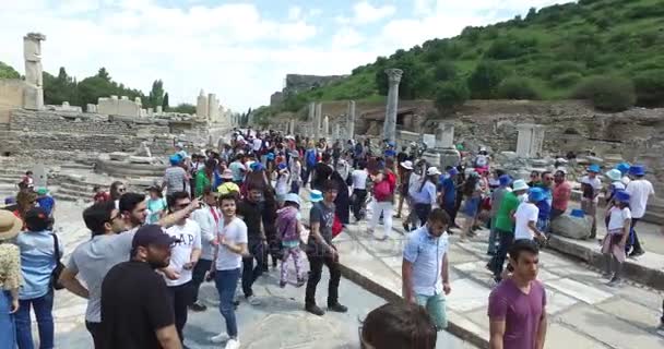Ruinerna av den gamla antika staden Efesos — Stockvideo