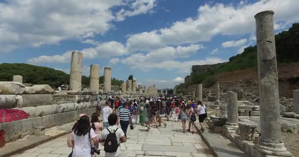 Las ruinas de la antigua ciudad antigua de Éfeso — Vídeos de Stock