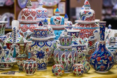 Geleneksel Türk dekoratif seramikler için