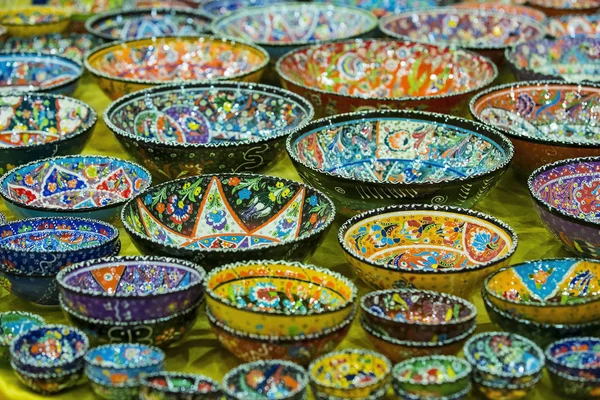 Traditional Turkish decorative ceramics for — Stock Photo, Image