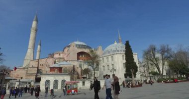 Sultanahmet Meydanı Istanbul'ziyaret turist için bir yer
