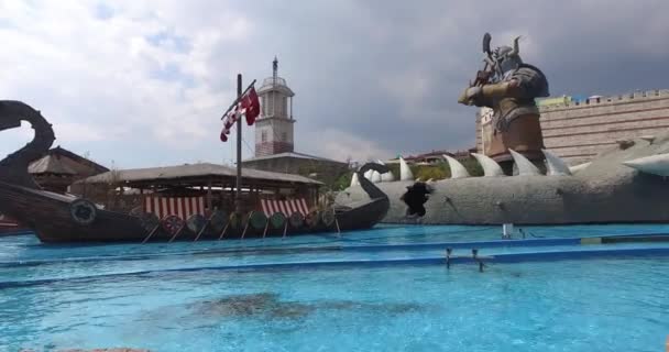 Vialand tematické zábavní zábavní park — Stock video