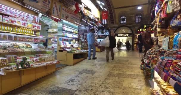 Plaza Sultanahmet un lugar para los turistas a visitar en Estambul — Vídeos de Stock