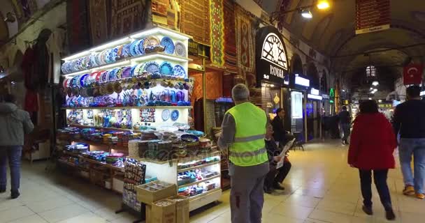 Sultanahmet Square um lugar para os turistas visitarem em Istambul — Vídeo de Stock