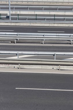 Çok bantlı asfalt track Bridge yükseklikten kaldırıldı