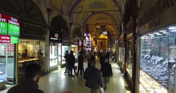 Sultanahmet Square um lugar para os turistas visitarem em Istambul — Vídeo de Stock