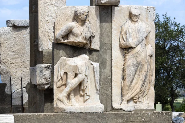 エフェソスの古代旧式な都市の遺跡 — ストック写真