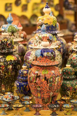 Geleneksel Türk dekoratif seramik 