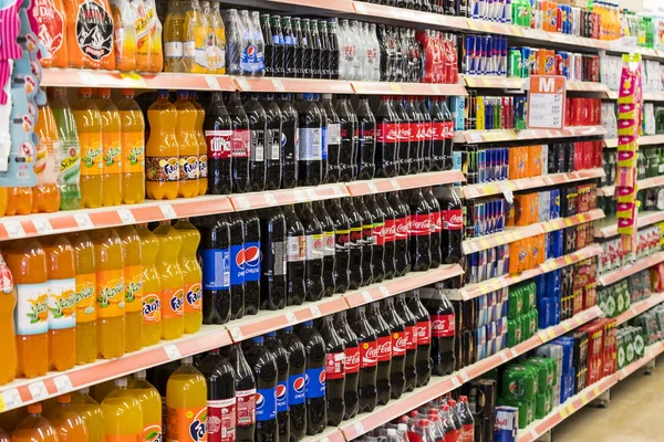 Interior interior of stiles and refrigerators with products of Migros supermarket in Marmaris, Turkey — Stock Photo, Image